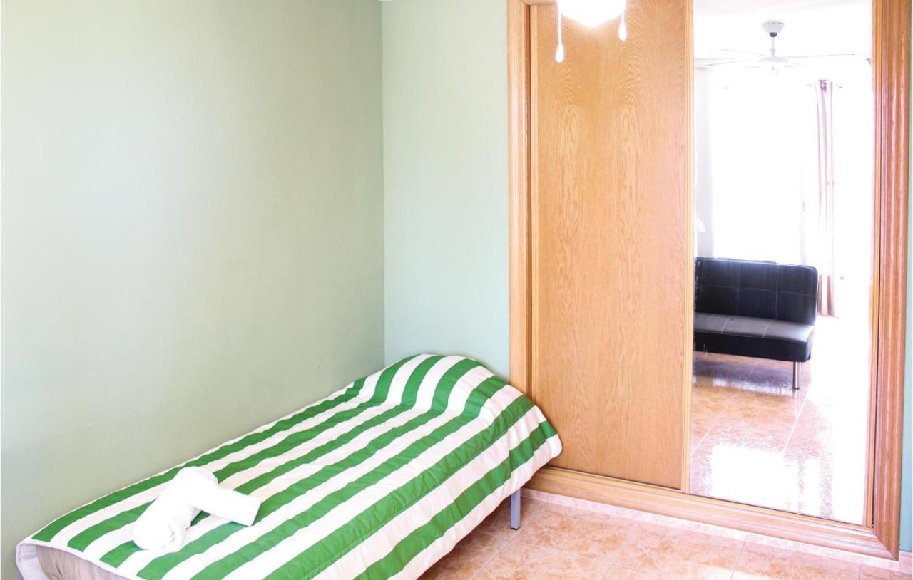 2 Bedroom Pet Friendly Apartment In Alicante Extérieur photo
