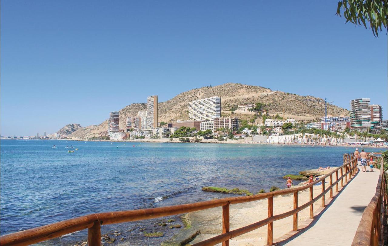 2 Bedroom Pet Friendly Apartment In Alicante Extérieur photo